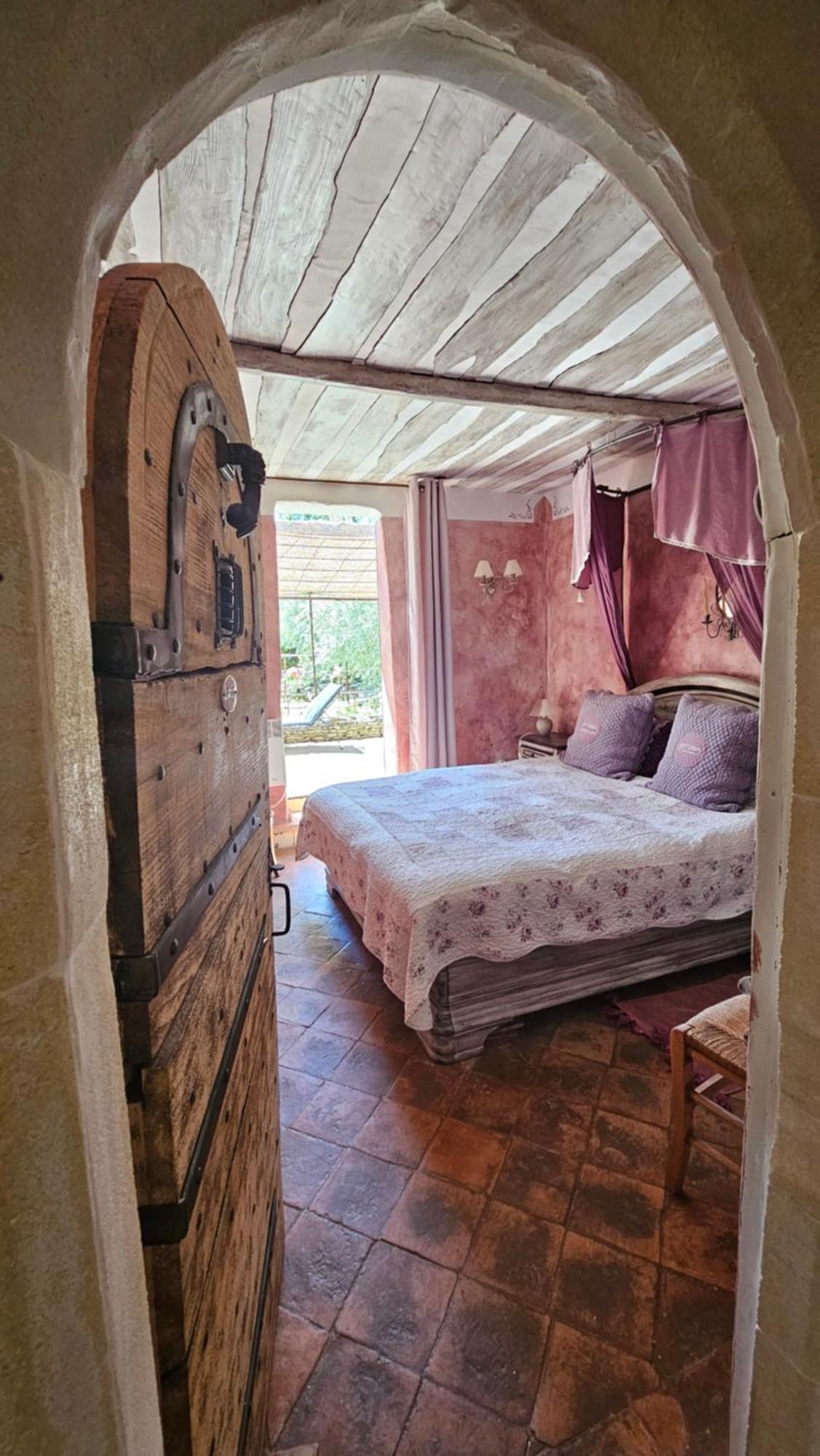 La Medievale Du Luberon Roussillon en Isere Exterior foto